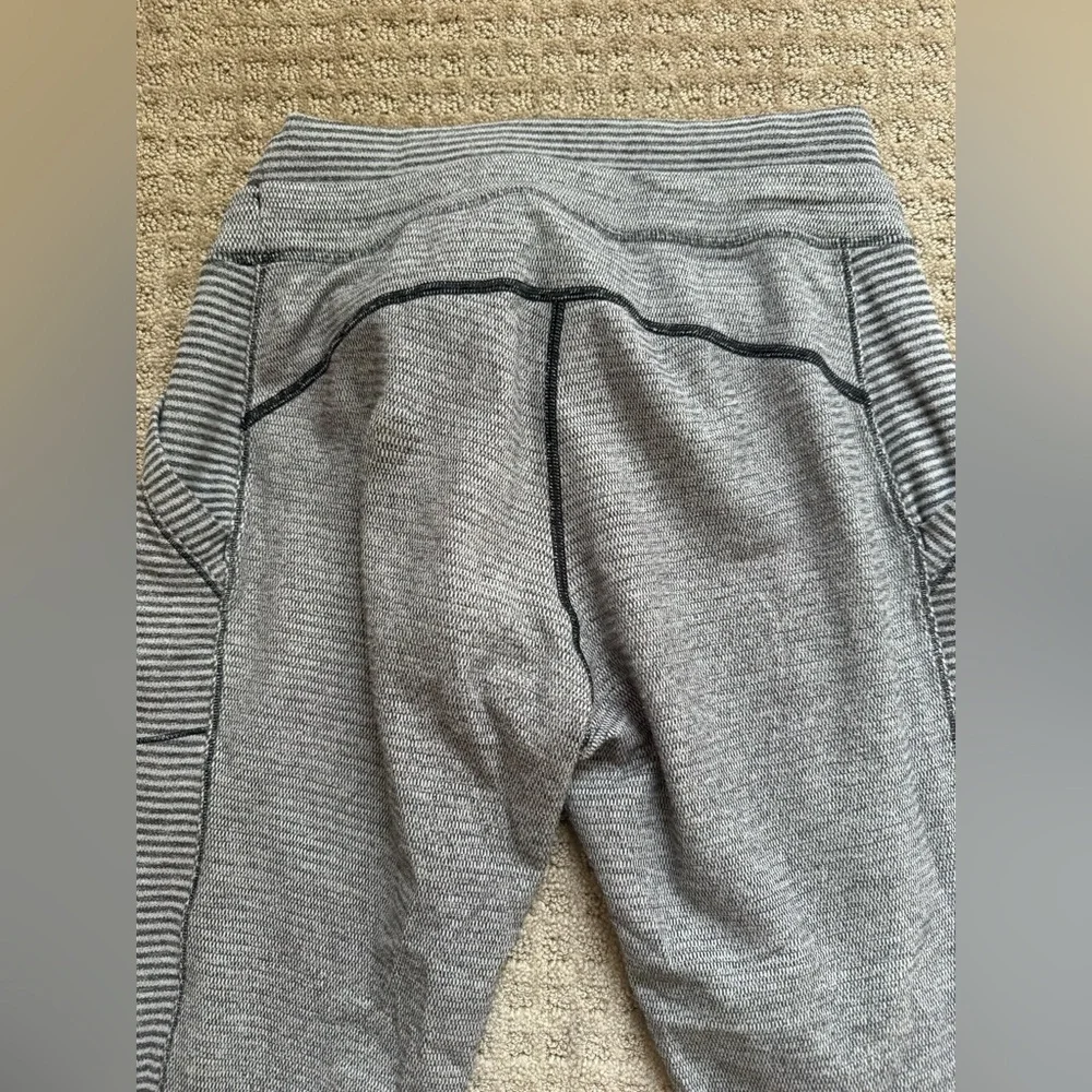 Lululemon Base Runner Pant Mini Check Pique White Heathered Black Jogger